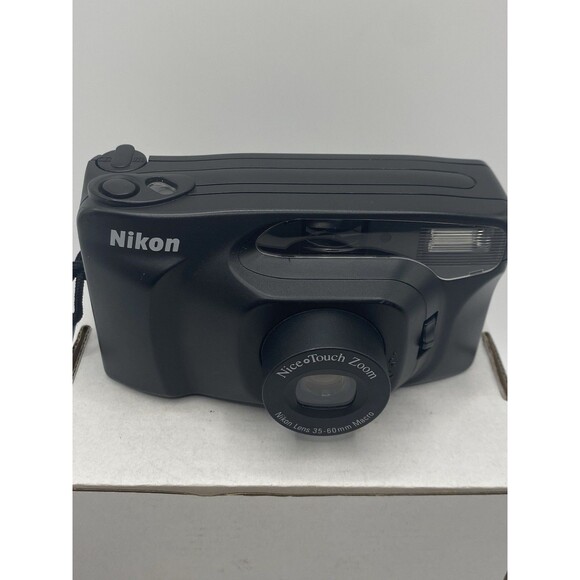 Nikon Nice Touch Zoom 35mm Film Camera w/ 35-60 MM Macro lens WORKING TESTED! - Picture 2 of 10